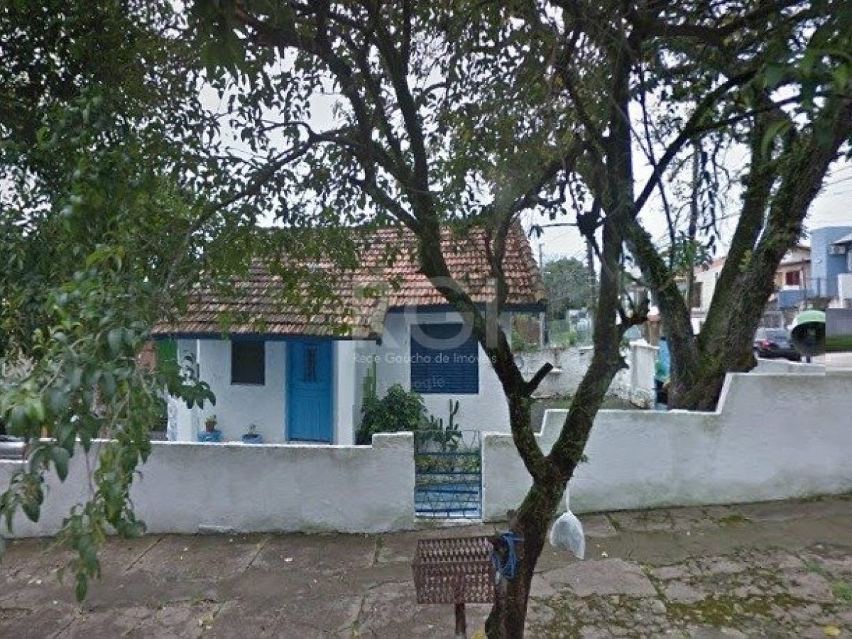 Casa à venda com 74m², 2 quartos, 2 vagas no bairro Jardim Itu em Porto Alegre - Foto 1