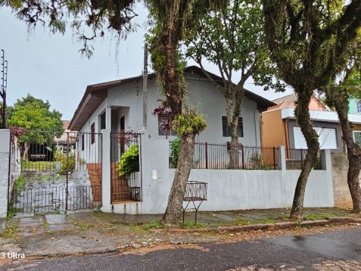 Casa à venda com 130m², 3 quartos, 2 vagas no bairro Tristeza em Porto Alegre - Foto 1