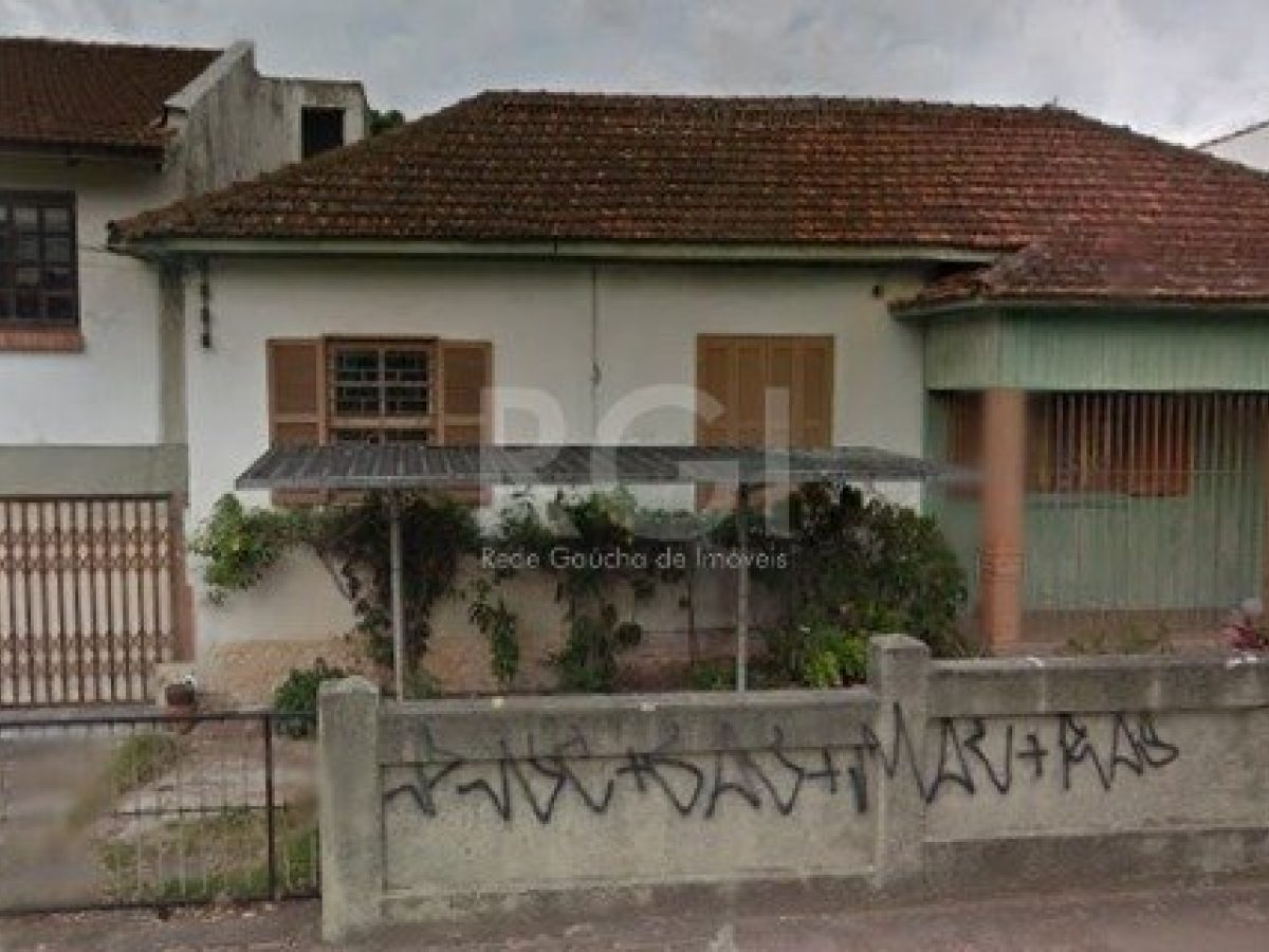 Casa à venda com 120m², 2 quartos, 2 vagas no bairro Glória em Porto Alegre - Foto 1