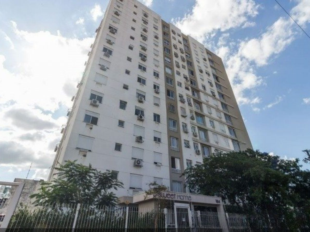 Apartamento à venda com 51m², 2 quartos, 1 suíte, 1 vaga no bairro Partenon em Porto Alegre - Foto 1