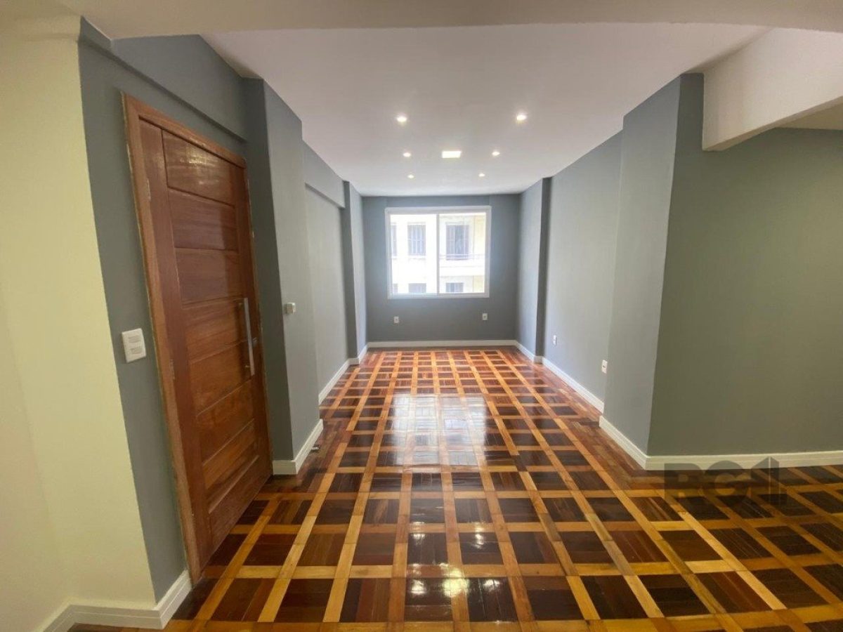 Apartamento à venda com 87m², 3 quartos no bairro Centro Histórico em Porto Alegre - Foto 1