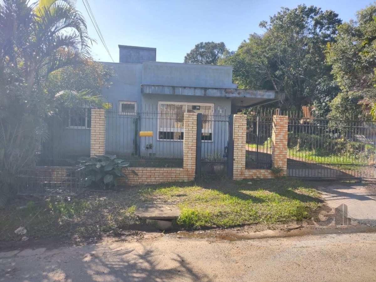 Casa à venda com 845m², 2 quartos, 1 suíte, 3 vagas no bairro Ipanema em Porto Alegre - Foto 1