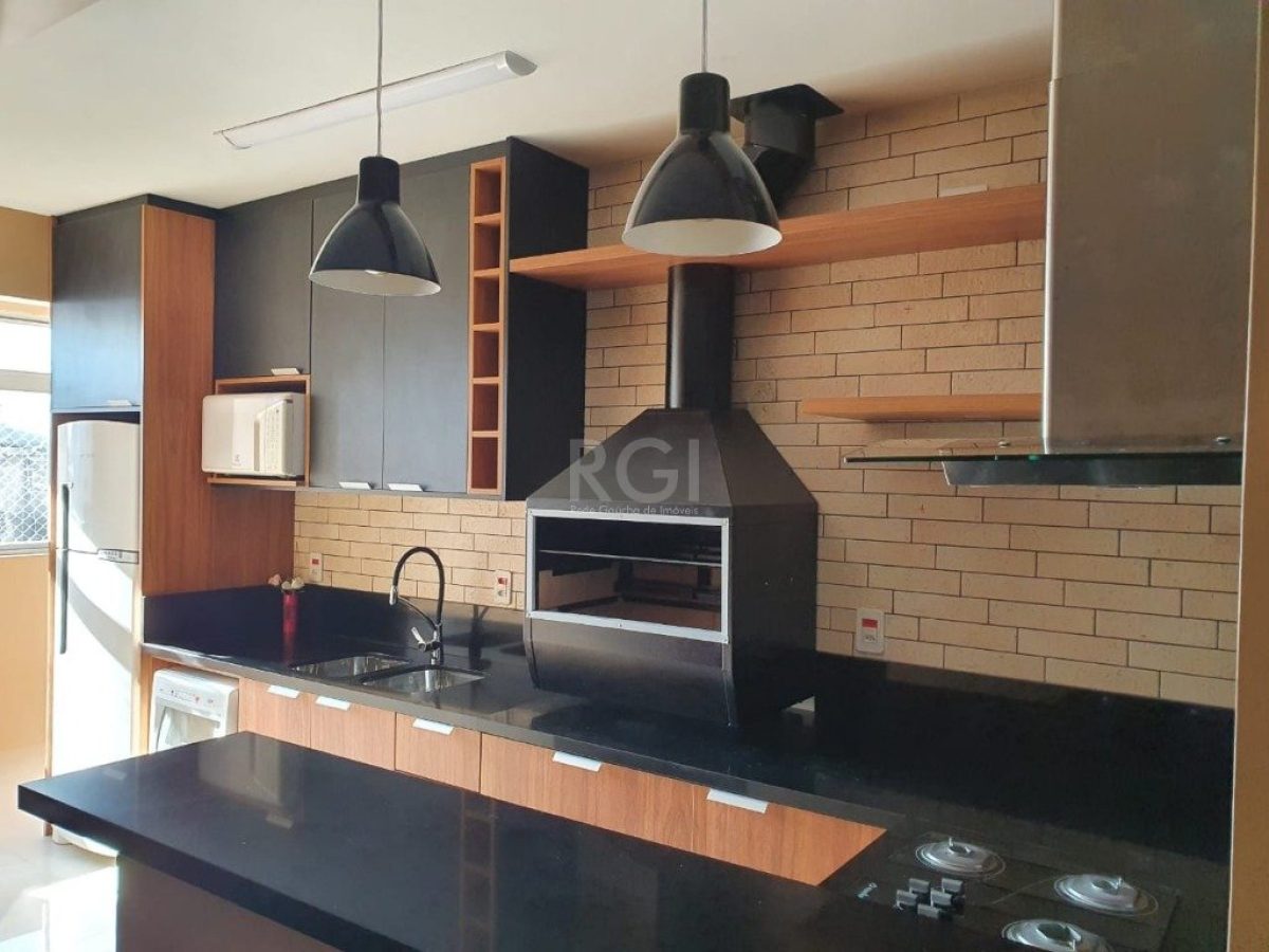 Apartamento à venda com 80m², 2 quartos, 1 vaga no bairro Medianeira em Porto Alegre - Foto 1