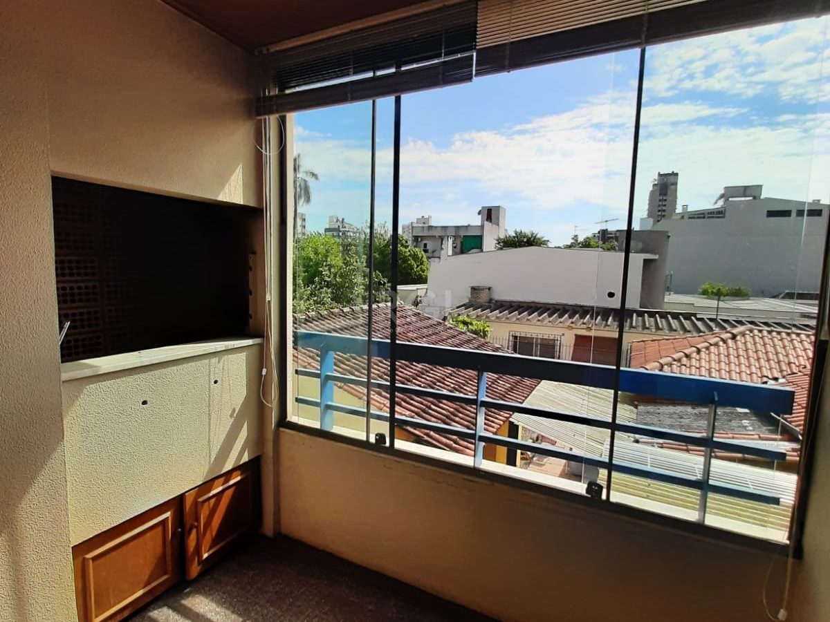 Apartamento à venda com 59m², 2 quartos, 1 vaga no bairro Santana em Porto Alegre - Foto 1