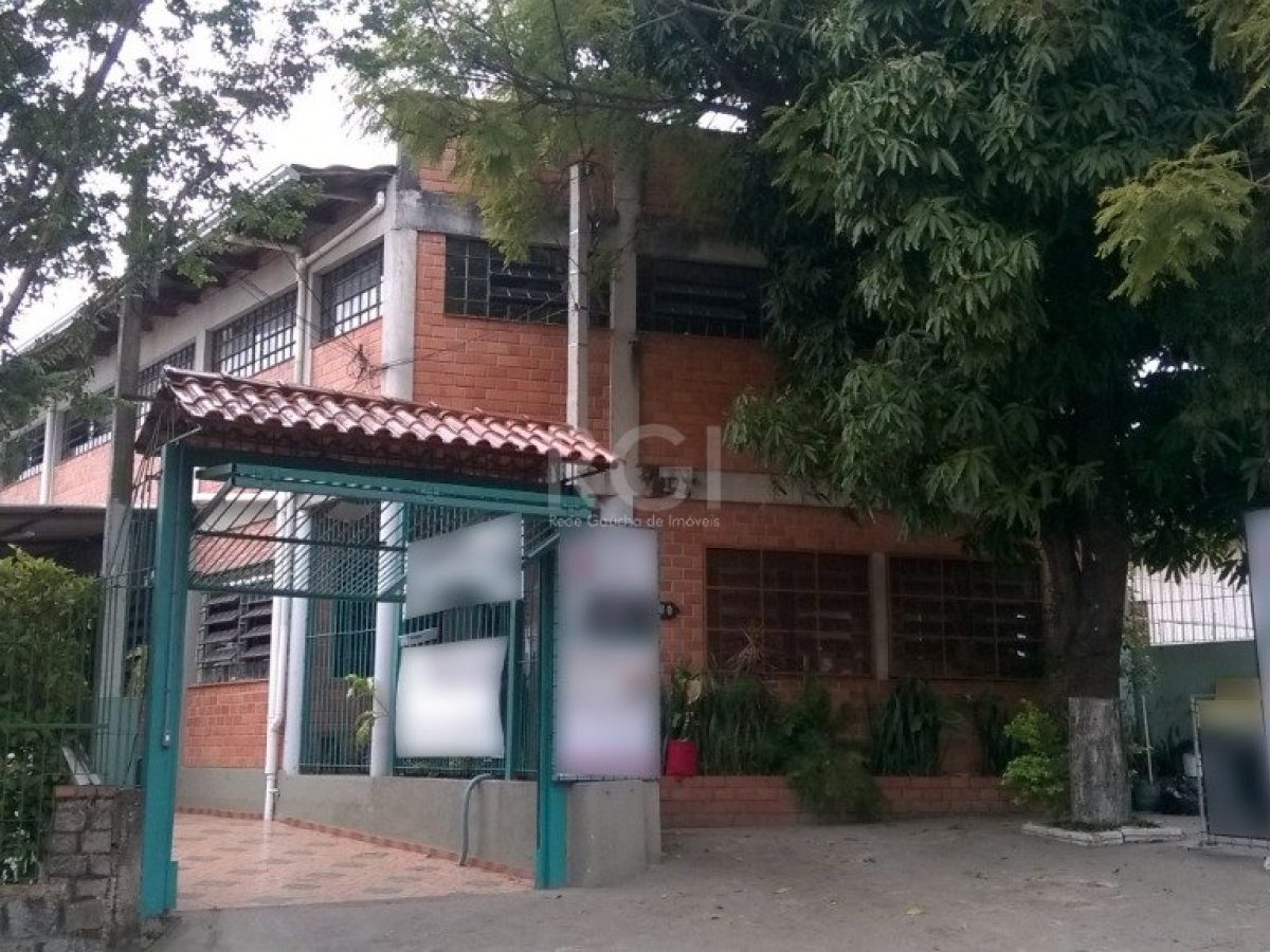 Depósito/Pavilhão à venda com 250m² no bairro Passo d'Areia em Porto Alegre - Foto 1