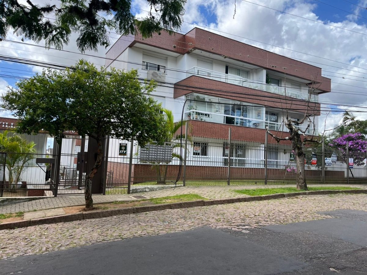 Apartamento à venda com 74m², 2 quartos, 1 suíte, 2 vagas no bairro Tristeza em Porto Alegre - Foto 1