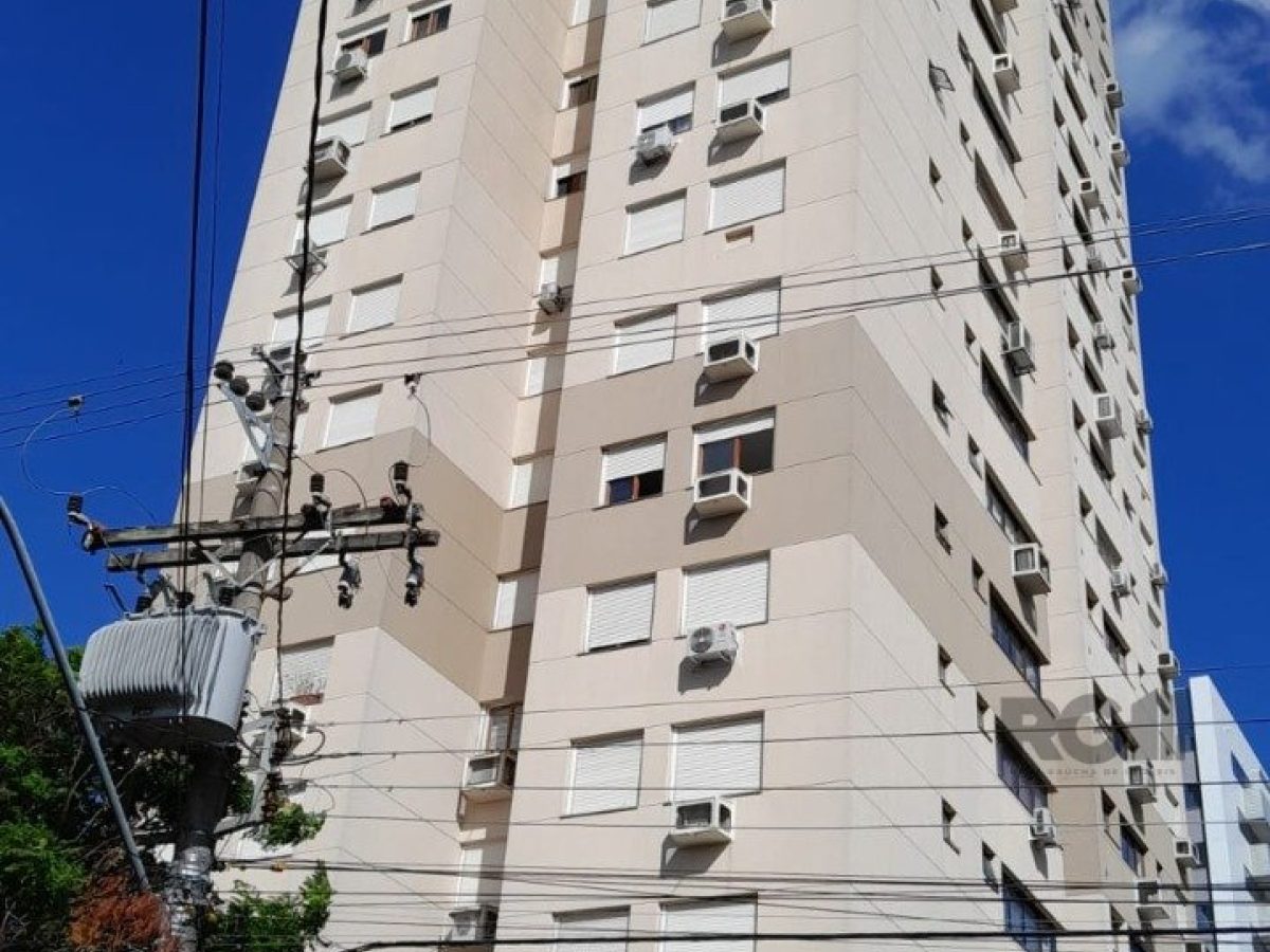 Apartamento à venda com 65m², 2 quartos, 1 vaga no bairro Santana em Porto Alegre - Foto 1