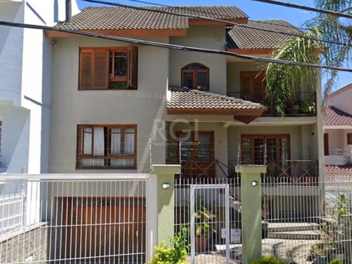 Casa à venda com 400m², 4 quartos, 2 suítes, 3 vagas no bairro Chácara das Pedras em Porto Alegre - Foto 1