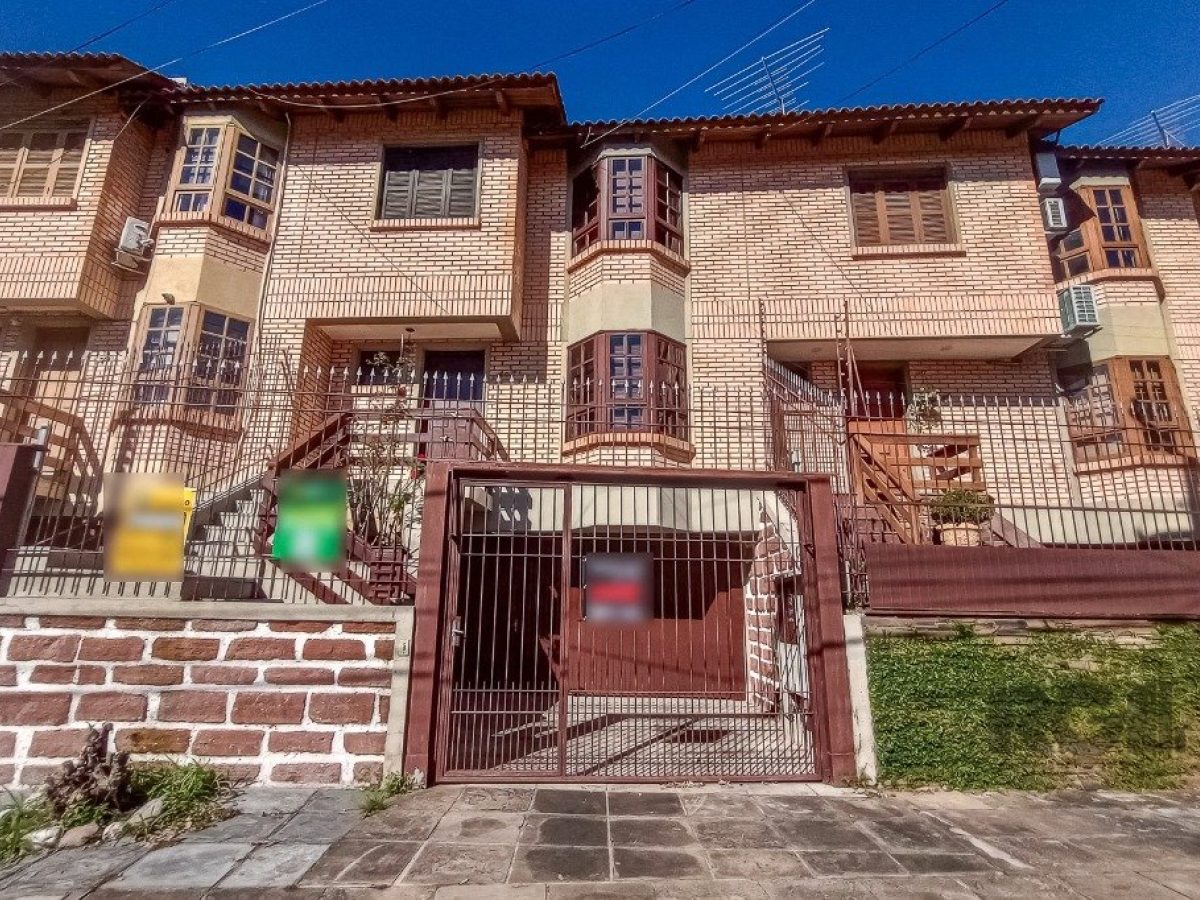 Casa à venda com 130m², 3 quartos, 1 suíte, 2 vagas no bairro Jardim Itu em Porto Alegre - Foto 1