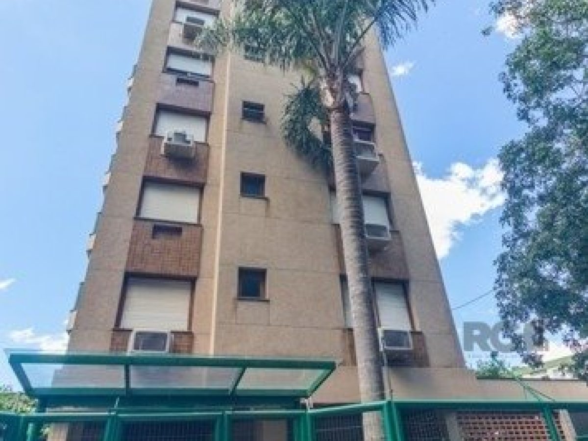 Apartamento à venda com 76m², 2 quartos, 1 vaga no bairro Santana em Porto Alegre - Foto 1