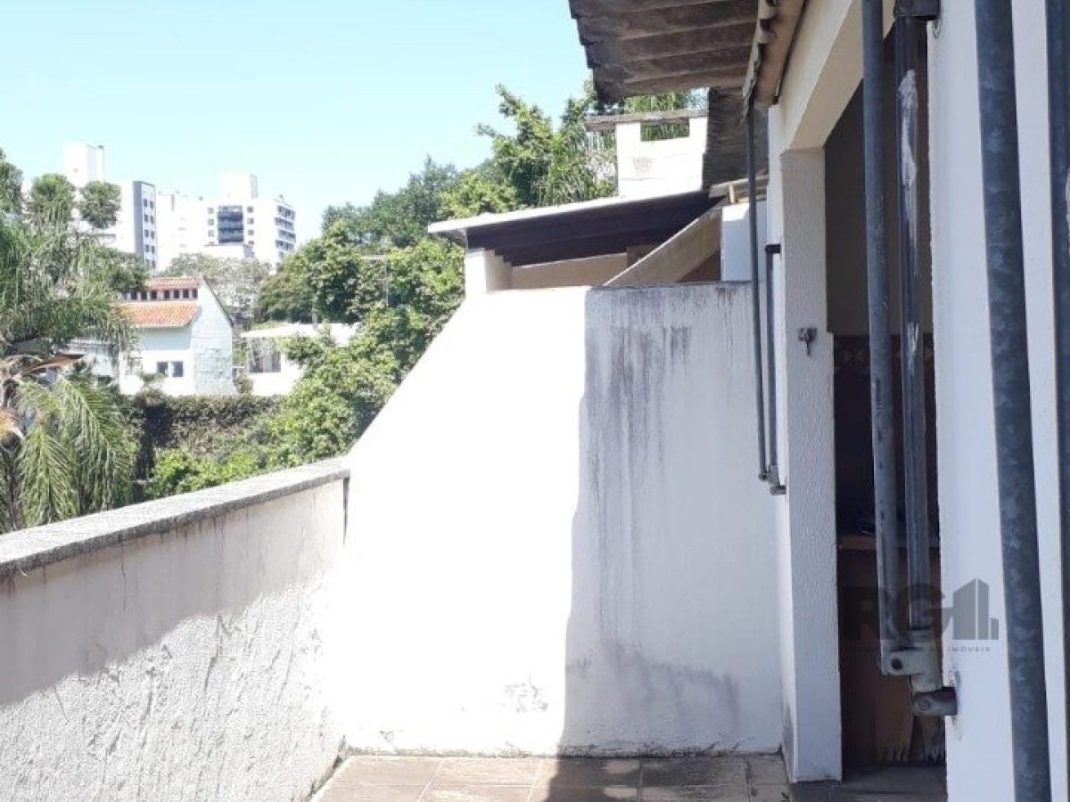 Cobertura à venda com 94m², 2 quartos, 1 suíte, 1 vaga no bairro Petrópolis em Porto Alegre - Foto 1