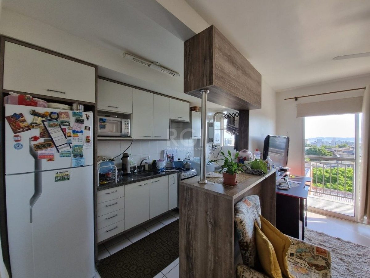 Apartamento à venda com 67m², 3 quartos, 1 suíte, 2 vagas no bairro Tristeza em Porto Alegre - Foto 1