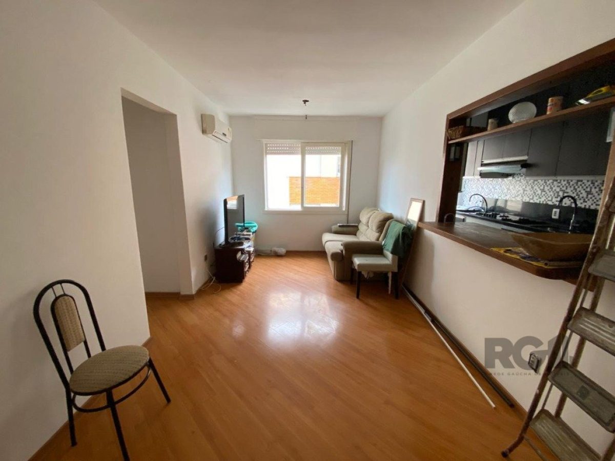 Apartamento à venda com 62m², 2 quartos no bairro Jardim do Salso em Porto Alegre - Foto 1