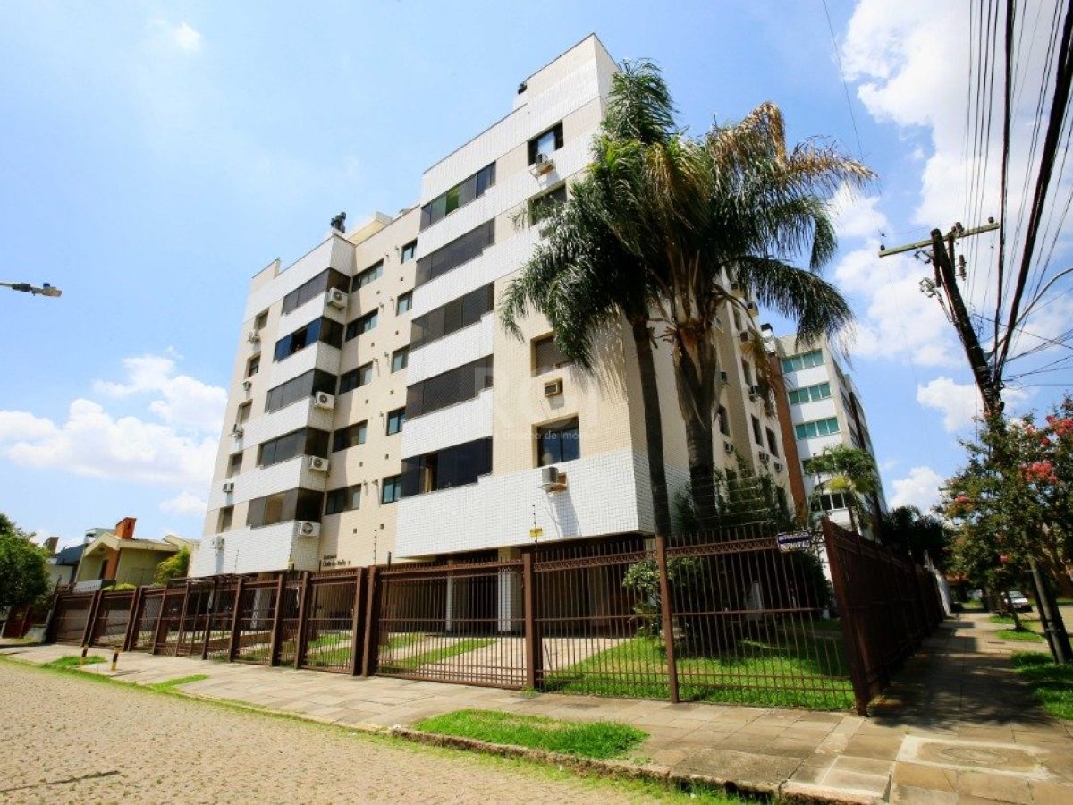 Apartamento à venda com 94m², 3 quartos, 1 suíte, 3 vagas no bairro Jardim Lindóia em Porto Alegre - Foto 1