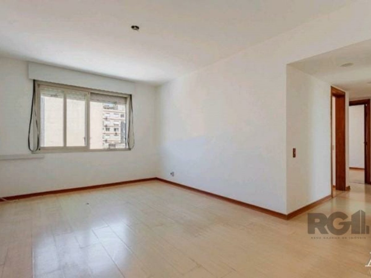 Apartamento à venda com 96m², 3 quartos, 1 suíte, 1 vaga no bairro Centro Histórico em Porto Alegre - Foto 1