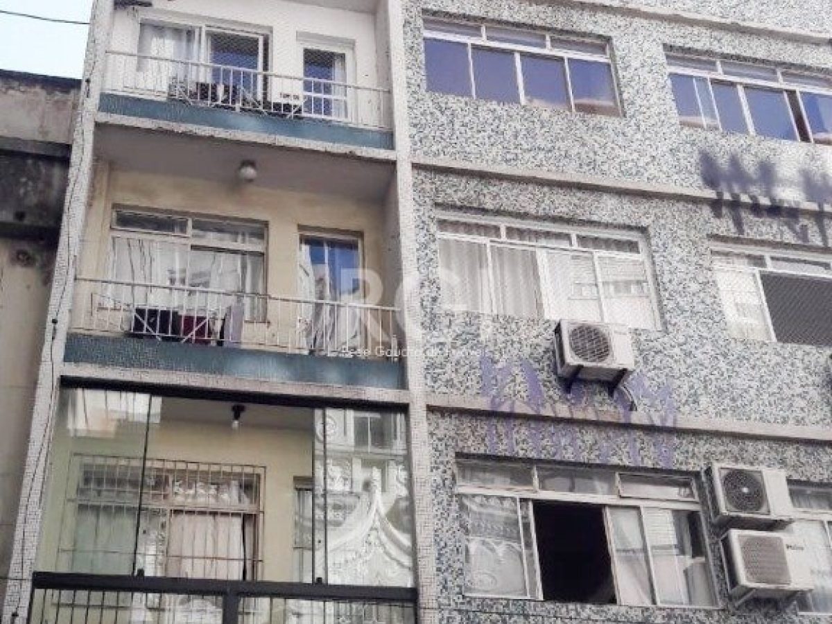 Apartamento à venda com 64m², 2 quartos, 1 vaga no bairro Centro Histórico em Porto Alegre - Foto 1