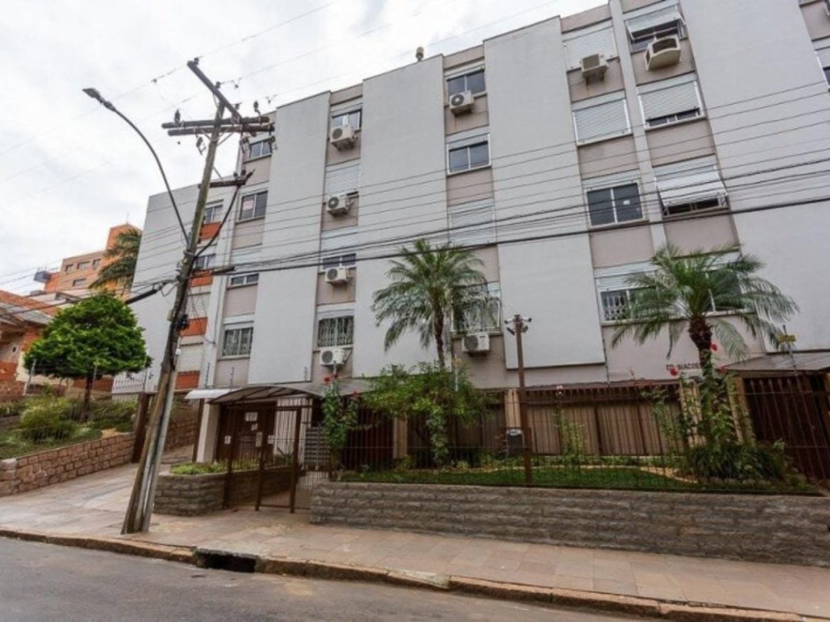 Apartamento à venda com 48m², 2 quartos, 1 vaga no bairro Petrópolis em Porto Alegre - Foto 1