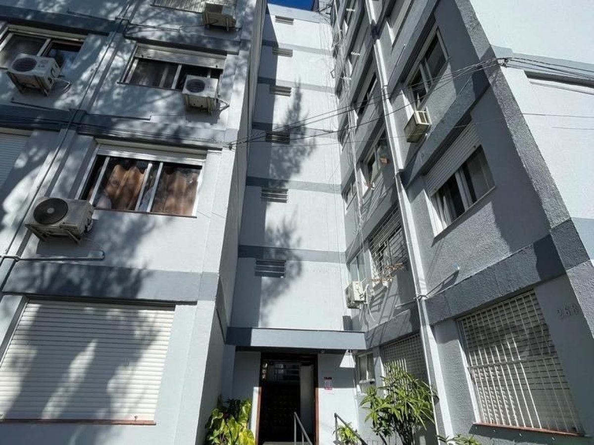 Apartamento à venda com 69.915m², 3 quartos no bairro Partenon em Porto Alegre - Foto 1