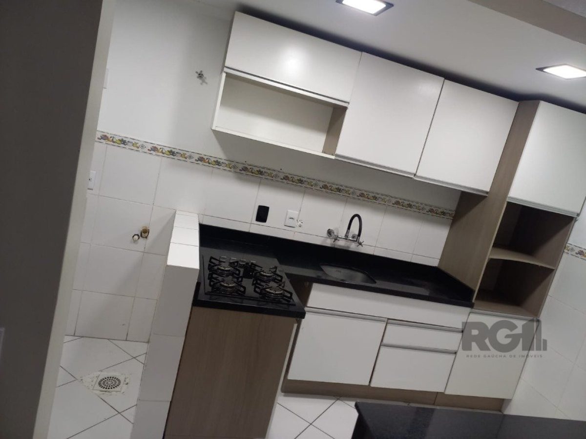 Apartamento à venda com 154m², 4 quartos, 1 suíte, 2 vagas no bairro Ipanema em Porto Alegre - Foto 1