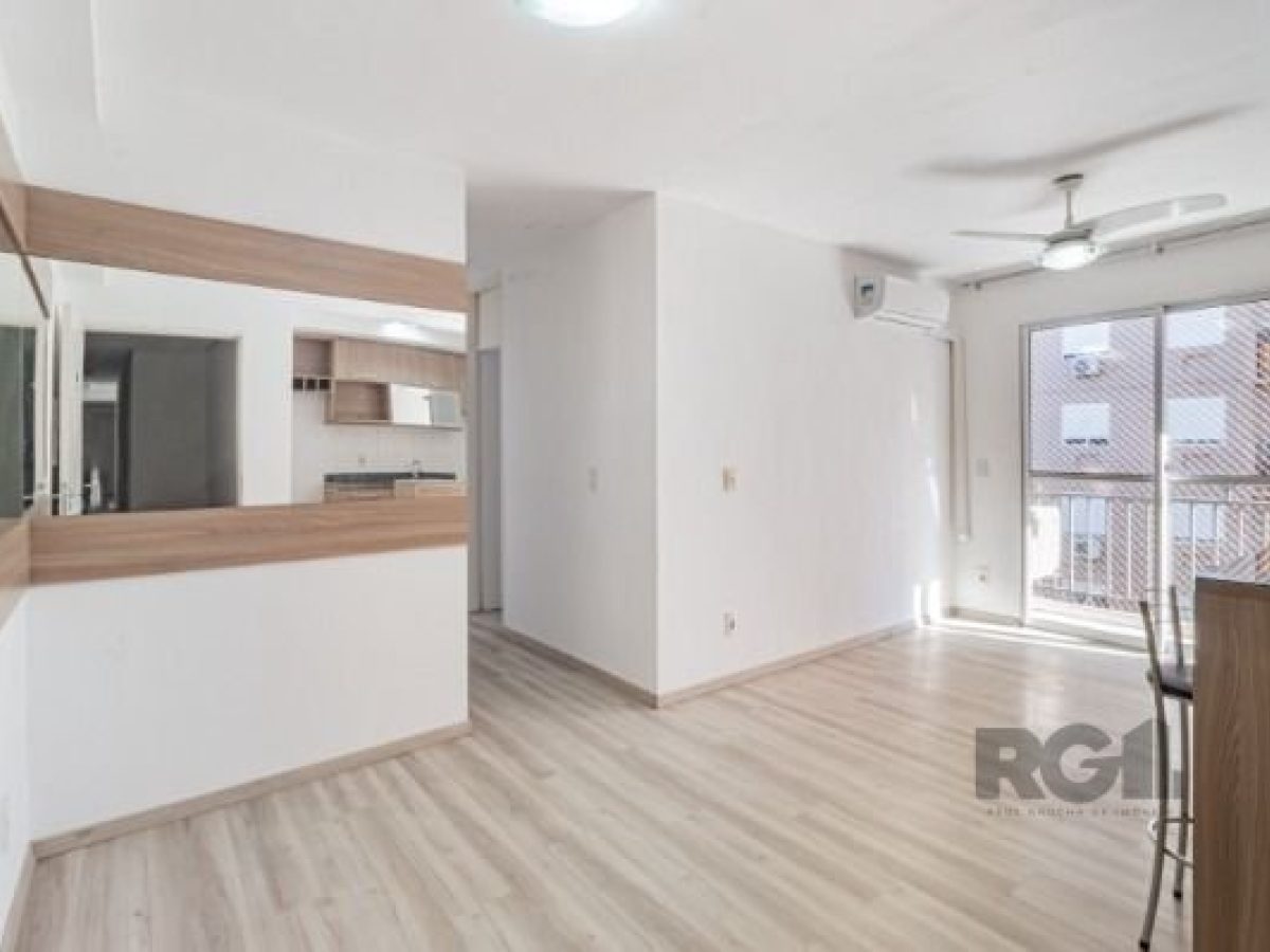 Apartamento à venda com 67m², 3 quartos, 1 suíte, 2 vagas no bairro Tristeza em Porto Alegre - Foto 1