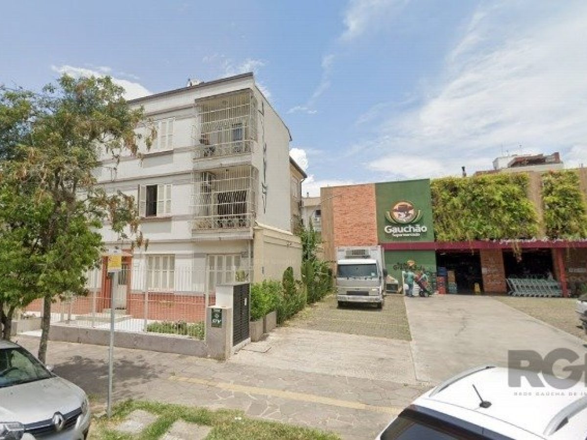 Apartamento à venda com 87m², 2 quartos no bairro Santana em Porto Alegre - Foto 1