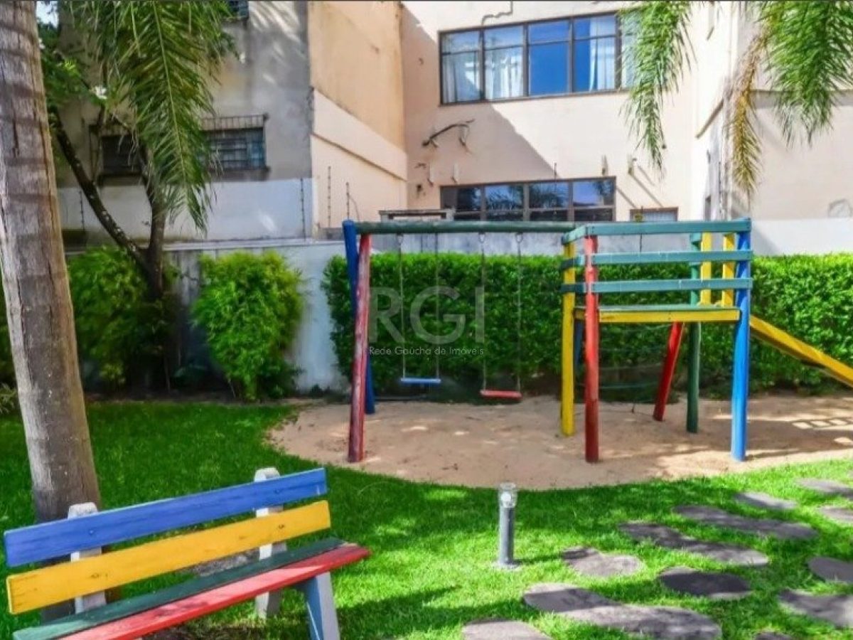 Apartamento à venda com 49m², 2 quartos, 1 vaga no bairro Azenha em Porto Alegre - Foto 1