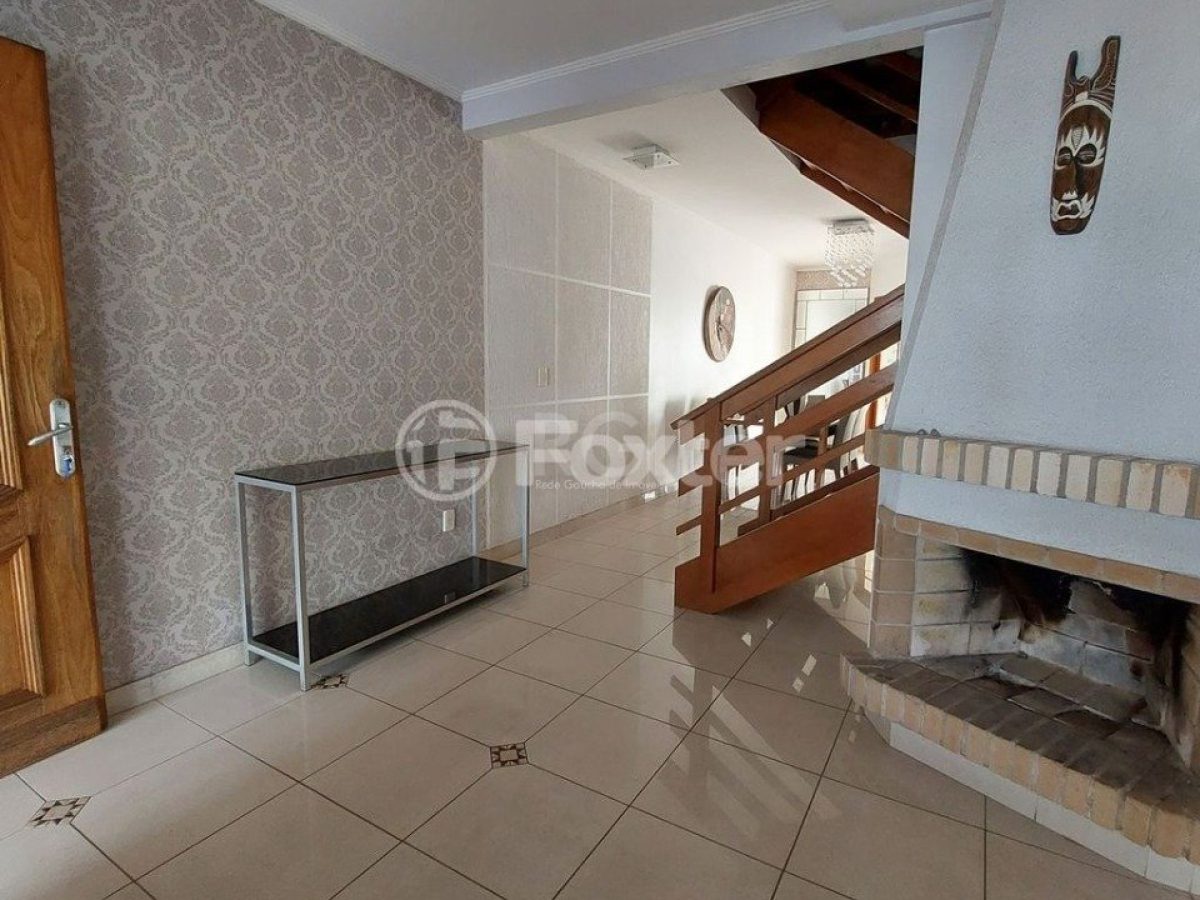 Casa à venda com 225m², 3 quartos, 2 suítes, 2 vagas no bairro Jardim Itu em Porto Alegre - Foto 1