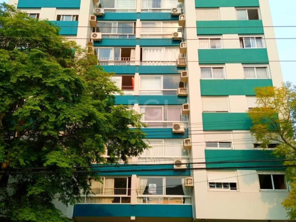 Apartamento à venda com 122m², 3 quartos, 1 suíte, 1 vaga no bairro Santana em Porto Alegre - Foto 1