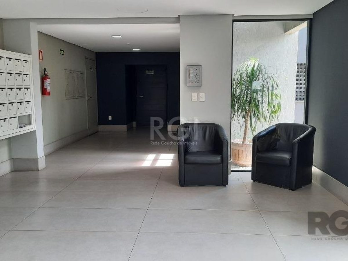 Apartamento à venda com 64m², 2 quartos, 1 suíte, 1 vaga no bairro Jardim do Salso em Porto Alegre - Foto 1