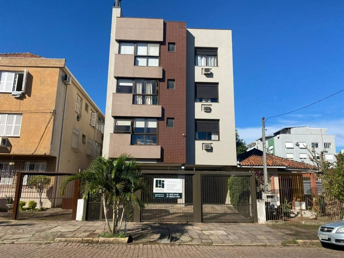 Apartamento à venda com 80m², 2 quartos, 1 suíte, 1 vaga no bairro Santana em Porto Alegre - Foto 1