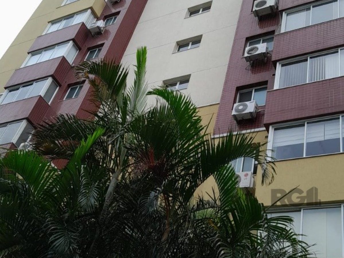 Apartamento à venda com 89m², 2 quartos, 2 vagas no bairro Floresta em Porto Alegre - Foto 1