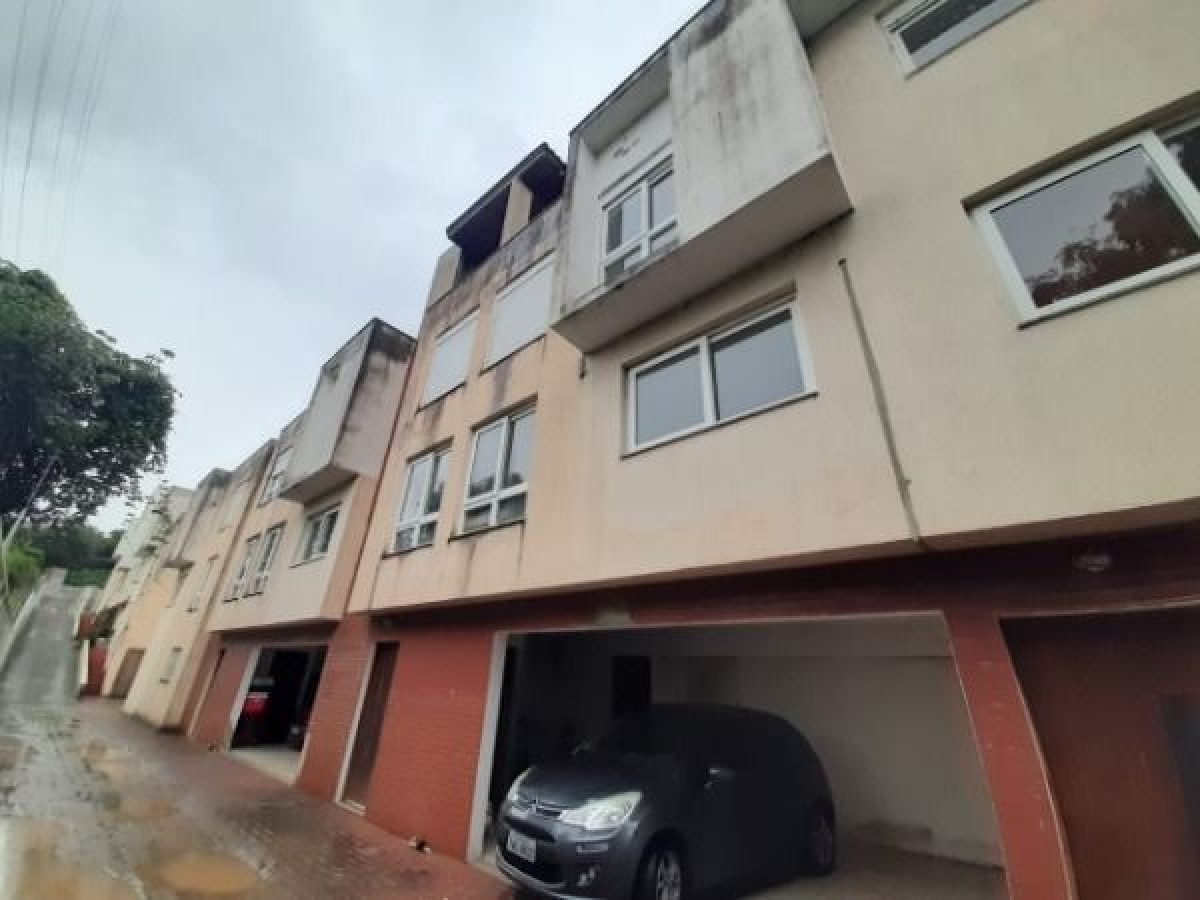 Casa Condominio à venda com 180m², 3 quartos, 1 suíte, 2 vagas no bairro Ipanema em Porto Alegre - Foto 1