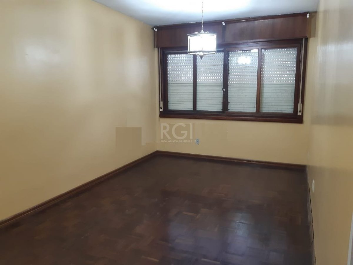 Apartamento à venda com 115m², 3 quartos, 1 suíte, 1 vaga no bairro Petrópolis em Porto Alegre - Foto 1