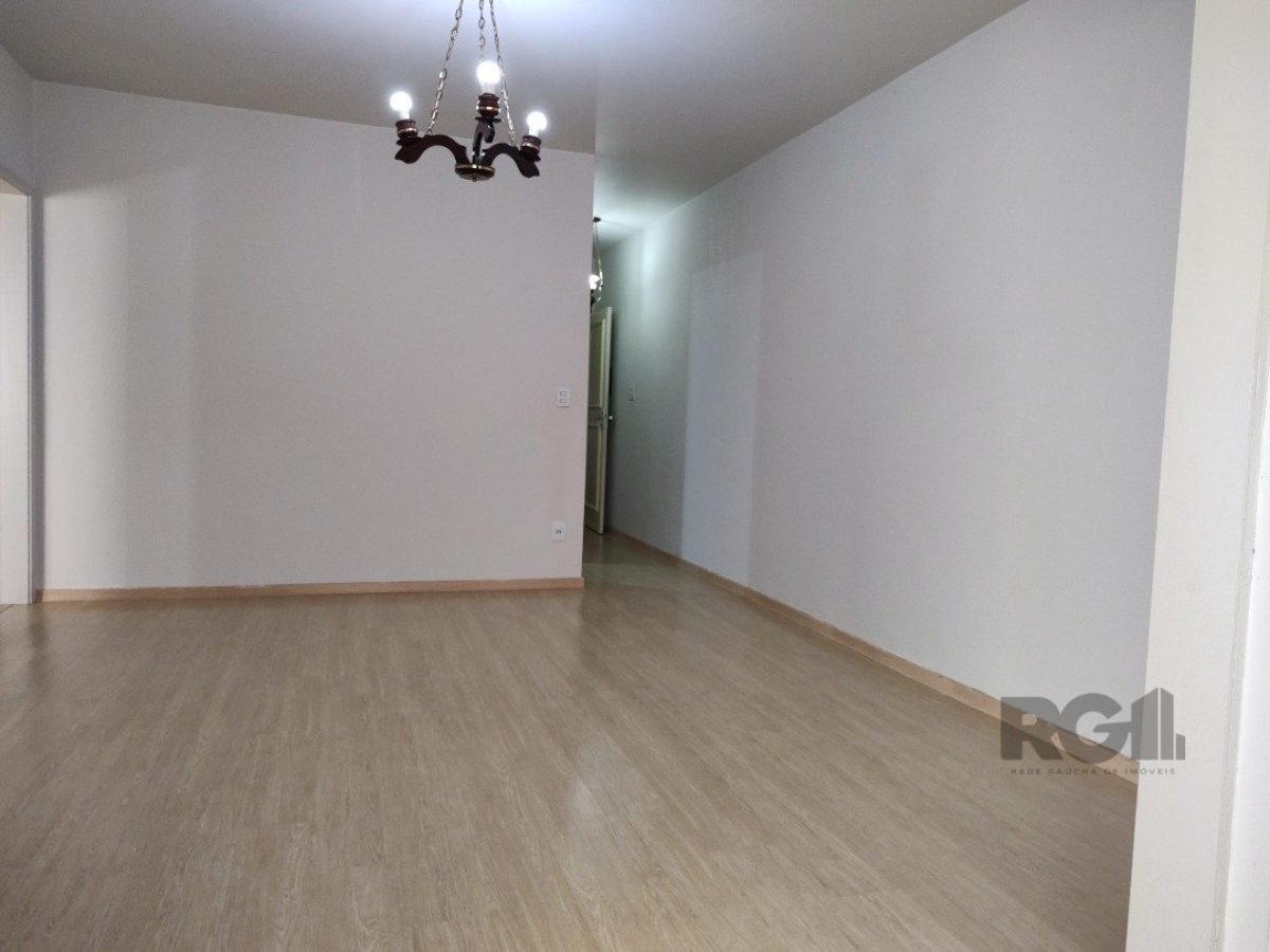 Apartamento à venda com 87m², 2 quartos, 1 suíte no bairro Petrópolis em Porto Alegre - Foto 1