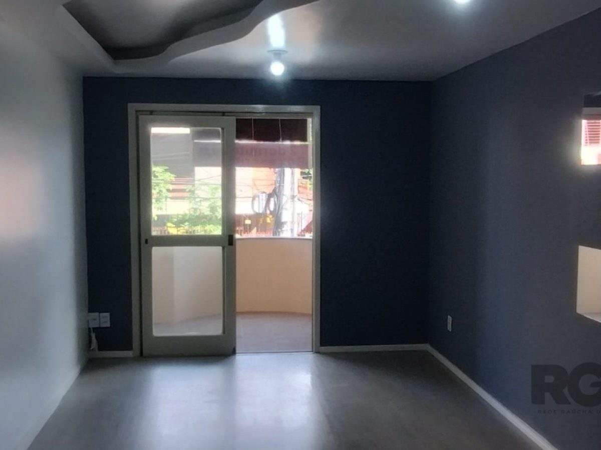 Apartamento à venda com 66m², 2 quartos, 1 vaga no bairro Passo d'Areia em Porto Alegre - Foto 1