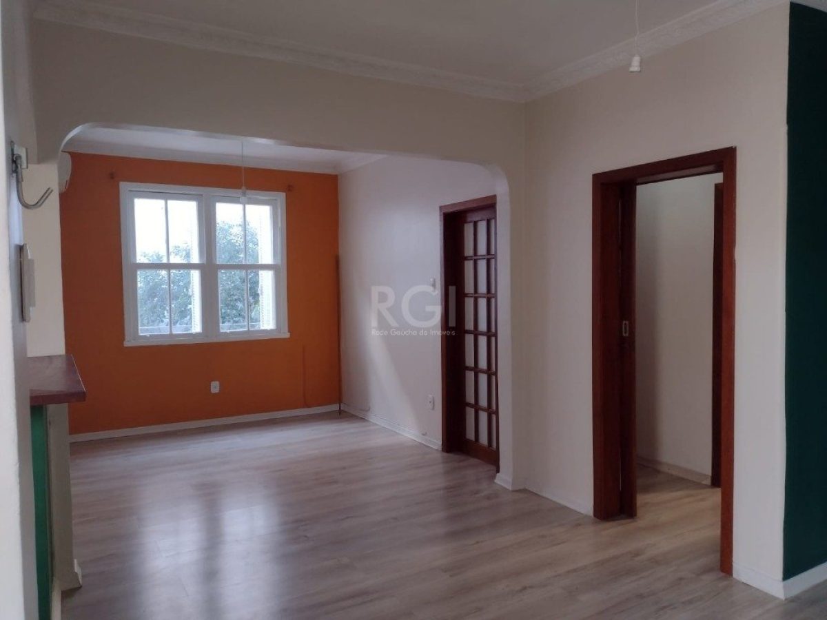 Apartamento à venda com 75m², 3 quartos no bairro Rio Branco em Porto Alegre - Foto 1