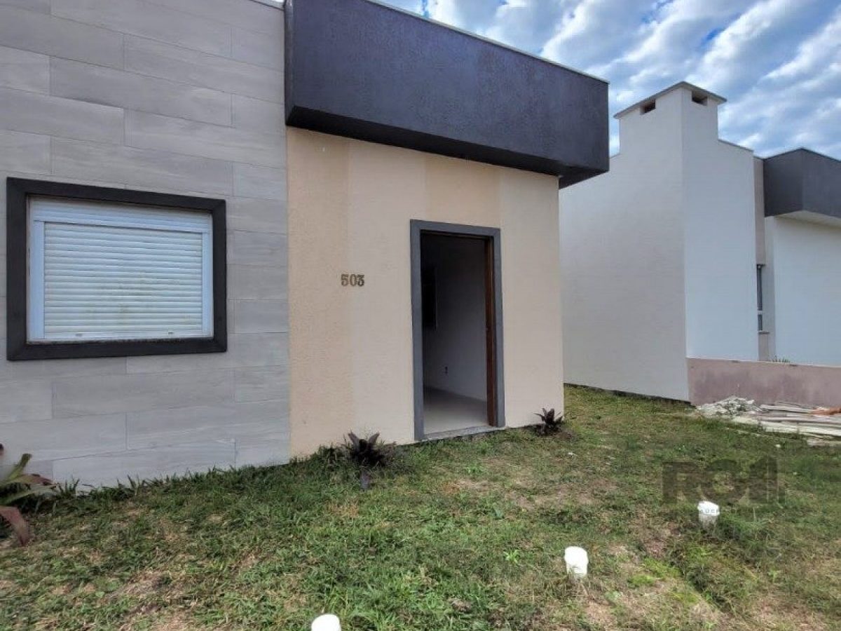 Casa à venda com 54m², 2 quartos, 1 suíte, 1 vaga no bairro Jardim Beira Mar em Capão da Canoa - Foto 1