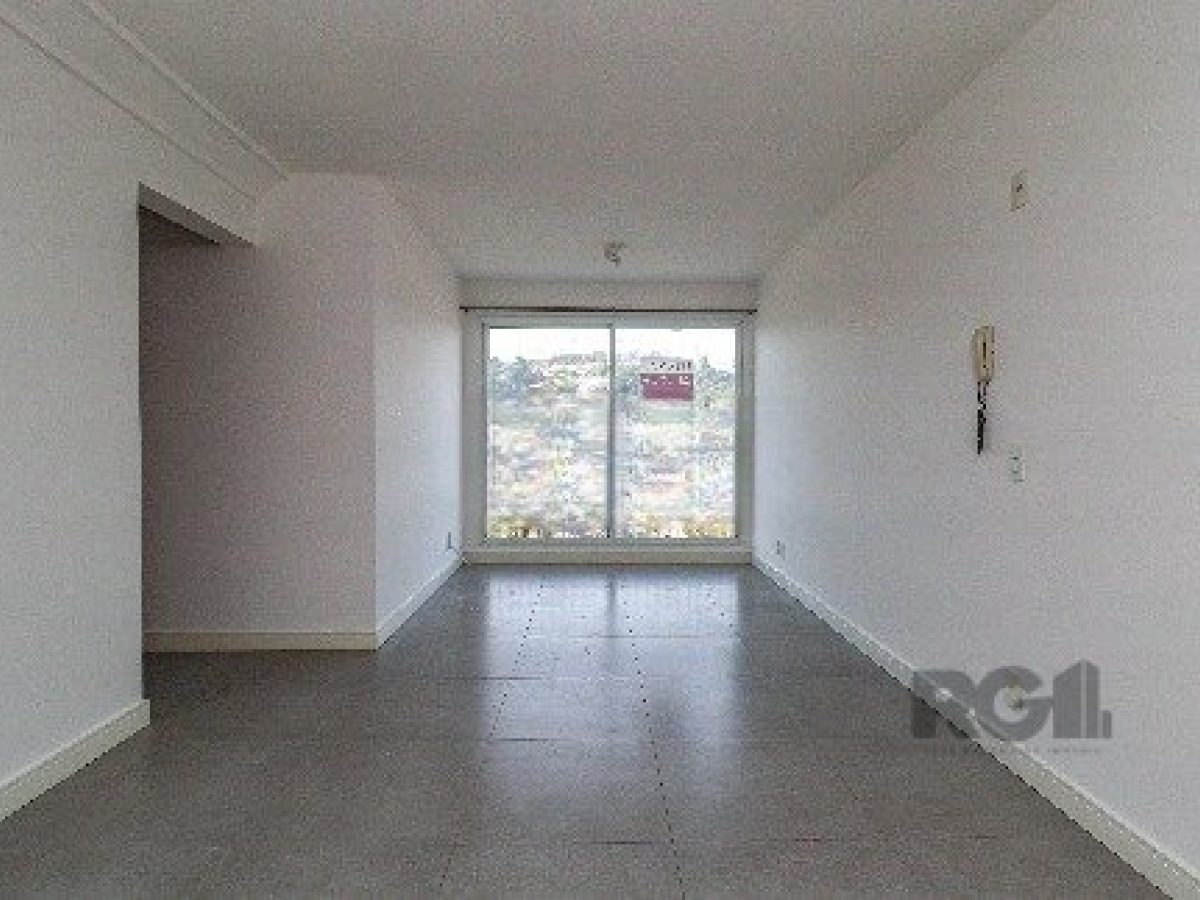 Apartamento à venda com 70m², 3 quartos, 1 suíte, 1 vaga no bairro Partenon em Porto Alegre - Foto 1