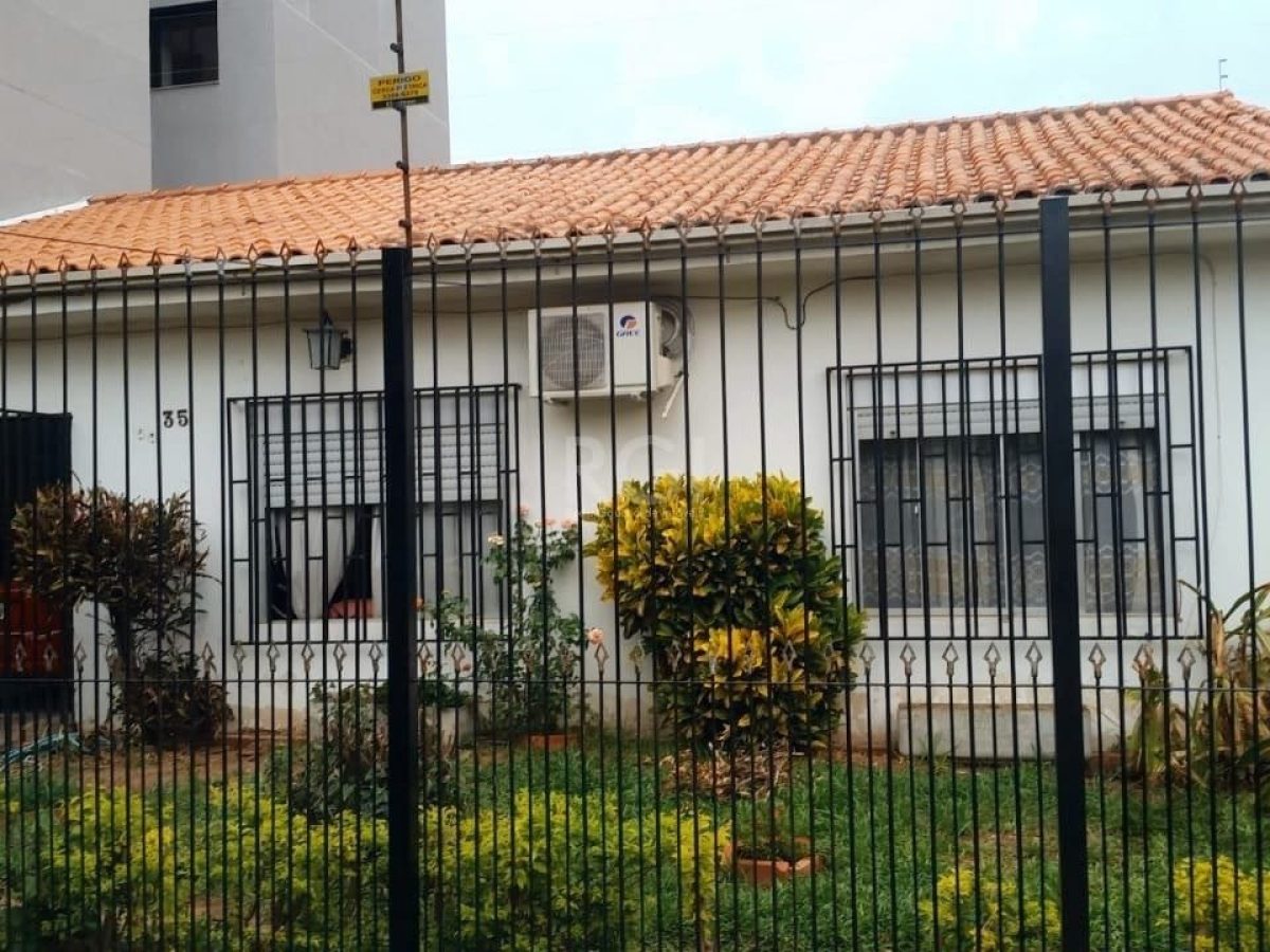 Casa à venda com 180m², 2 quartos, 2 vagas no bairro Jardim Botânico em Porto Alegre - Foto 1