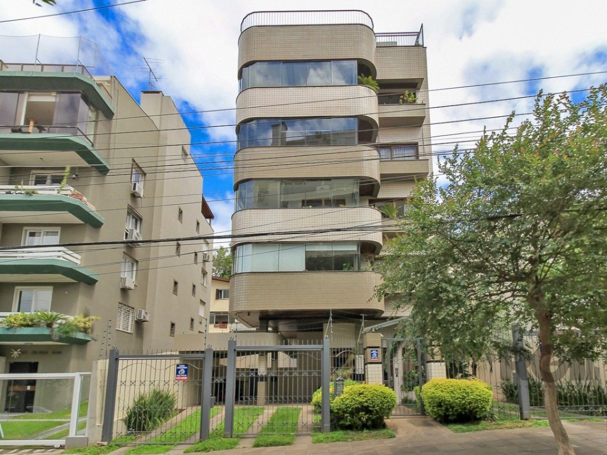 Apartamento à venda com 139m², 3 quartos, 1 suíte, 2 vagas no bairro Higienópolis em Porto Alegre - Foto 1