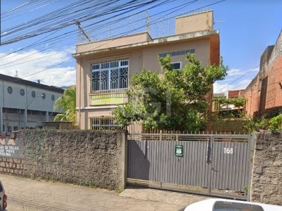 Casa à venda com 200m², 3 quartos, 2 suítes, 3 vagas no bairro São Geraldo em Porto Alegre - Foto 1