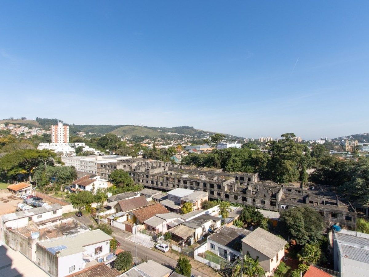 Apartamento à venda com 60m², 2 quartos, 1 suíte, 2 vagas no bairro Glória em Porto Alegre - Foto 1