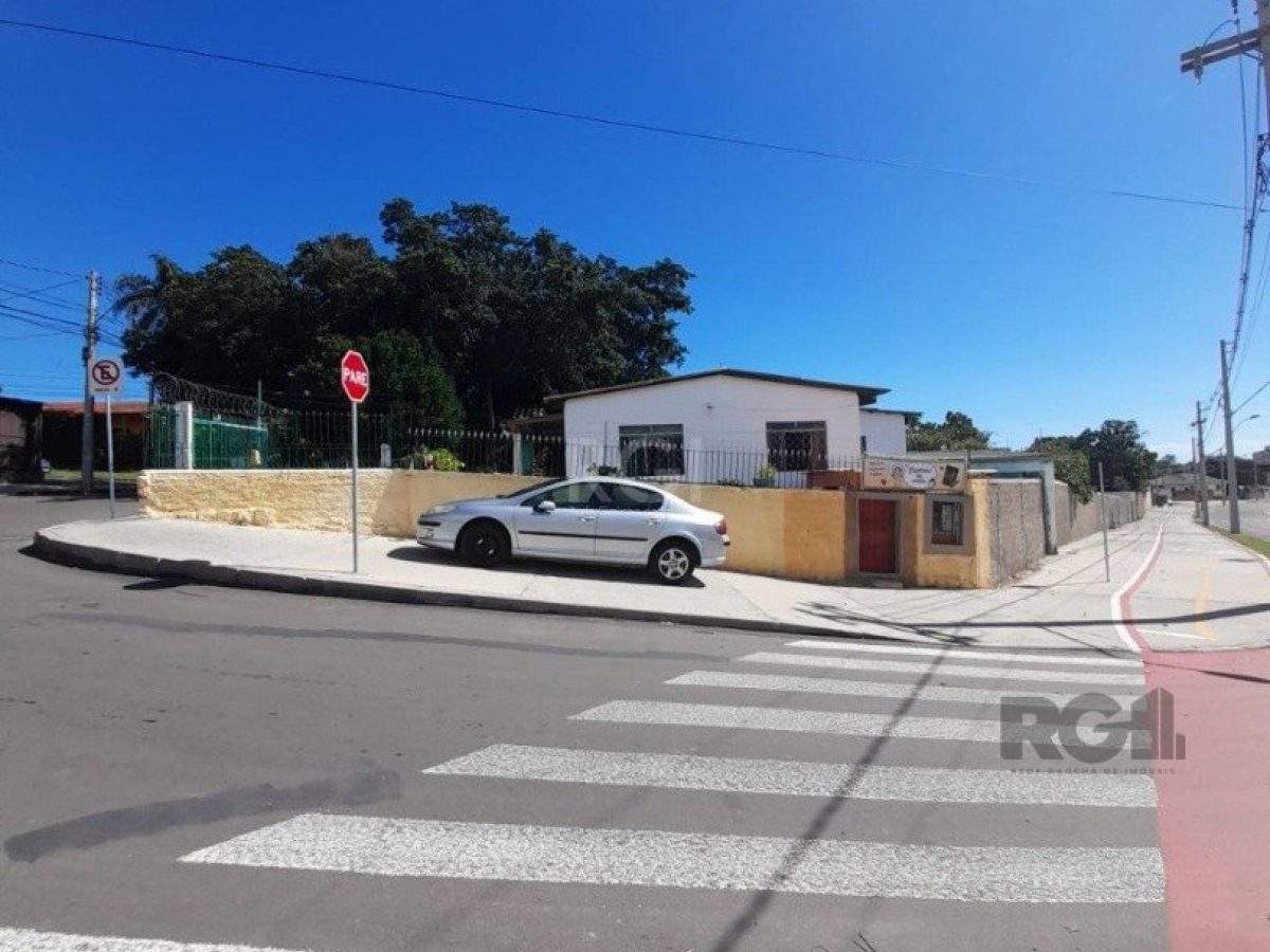 Casa à venda com 60m², 2 quartos no bairro Cristal em Porto Alegre - Foto 1