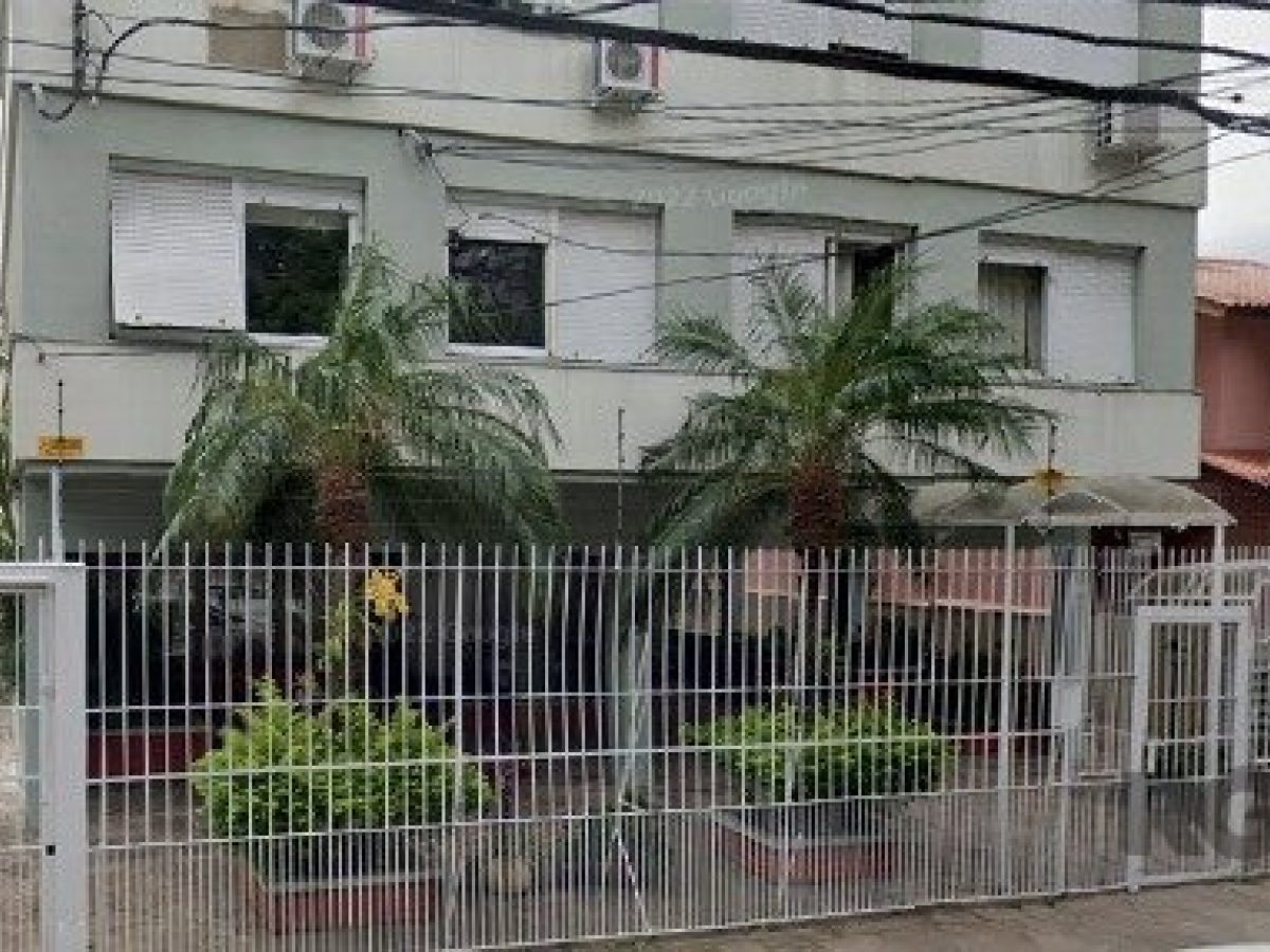 Apartamento à venda com 93m², 3 quartos, 1 vaga no bairro Santana em Porto Alegre - Foto 1