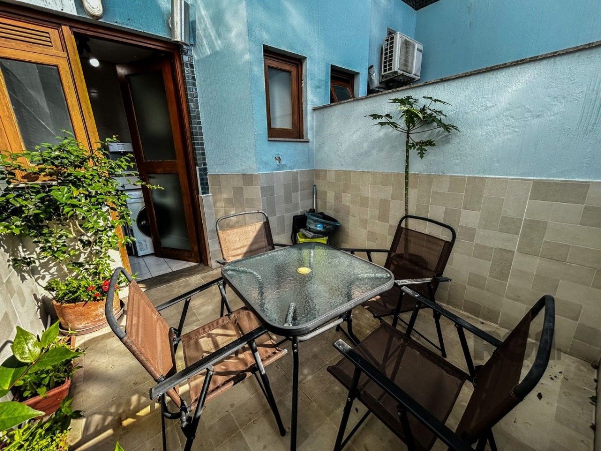 Apartamento à venda com 91m², 3 quartos, 1 suíte, 2 vagas no bairro Ipanema em Porto Alegre - Foto 1