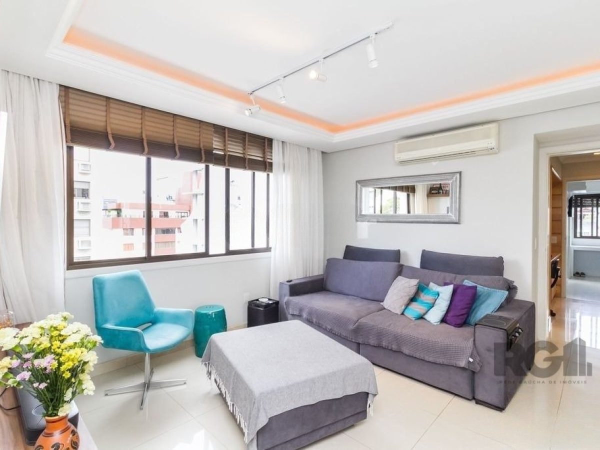 Apartamento à venda com 146m², 3 quartos, 1 suíte, 2 vagas no bairro Petrópolis em Porto Alegre - Foto 1