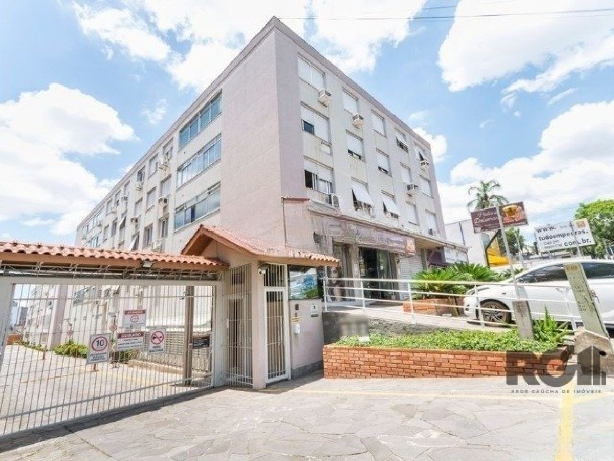 Apartamento à venda com 86m², 3 quartos, 1 vaga no bairro Vila Ipiranga em Porto Alegre - Foto 1