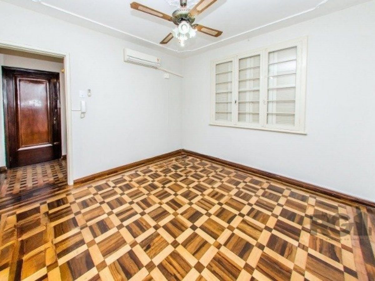 Apartamento à venda com 70m², 2 quartos no bairro Bom Fim em Porto Alegre - Foto 1