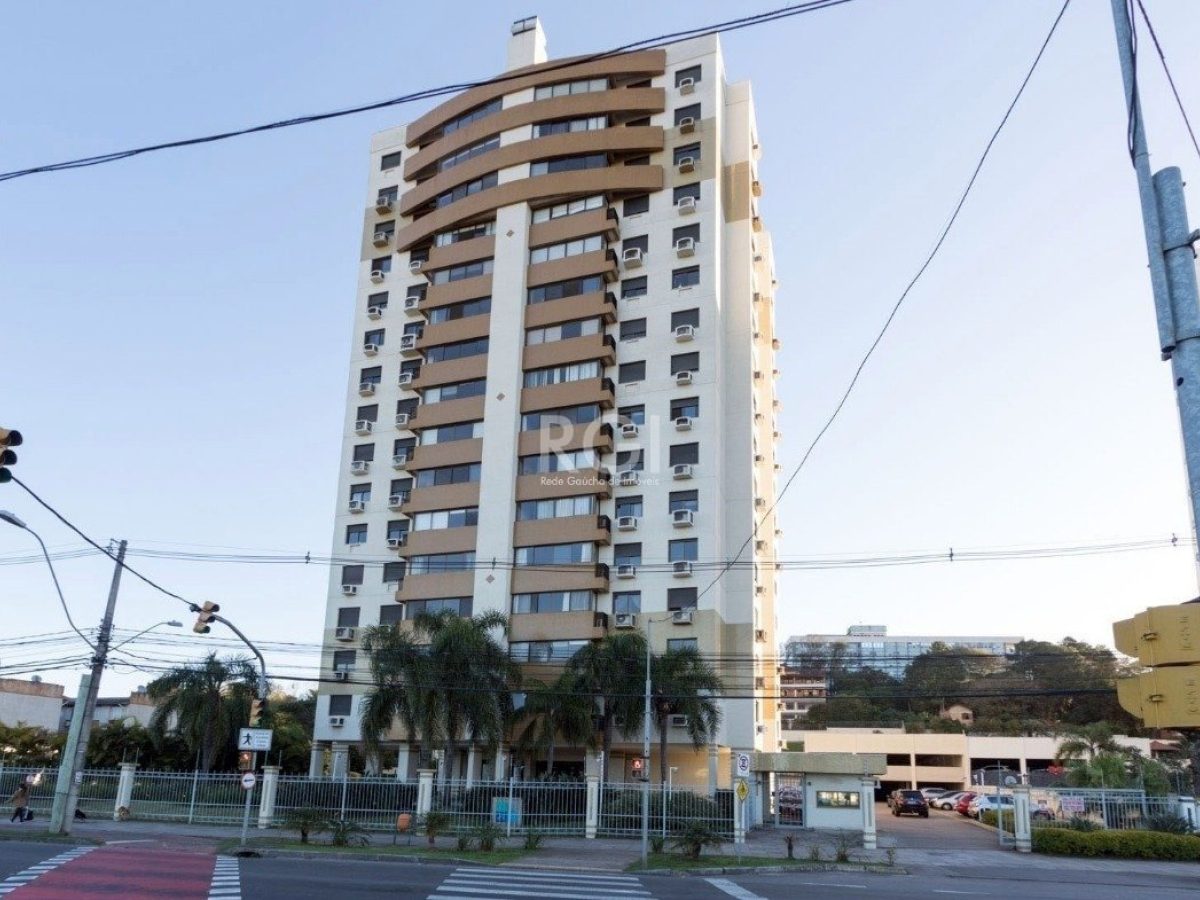 Apartamento à venda com 104m², 3 quartos, 1 suíte, 2 vagas no bairro Cristal em Porto Alegre - Foto 1