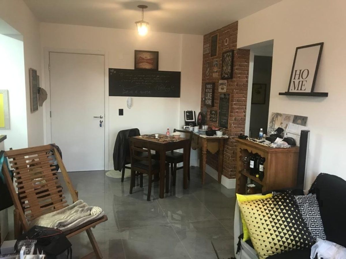 Apartamento à venda com 60m², 2 quartos, 1 suíte, 2 vagas no bairro Glória em Porto Alegre - Foto 1